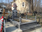 Monument funerar model 12